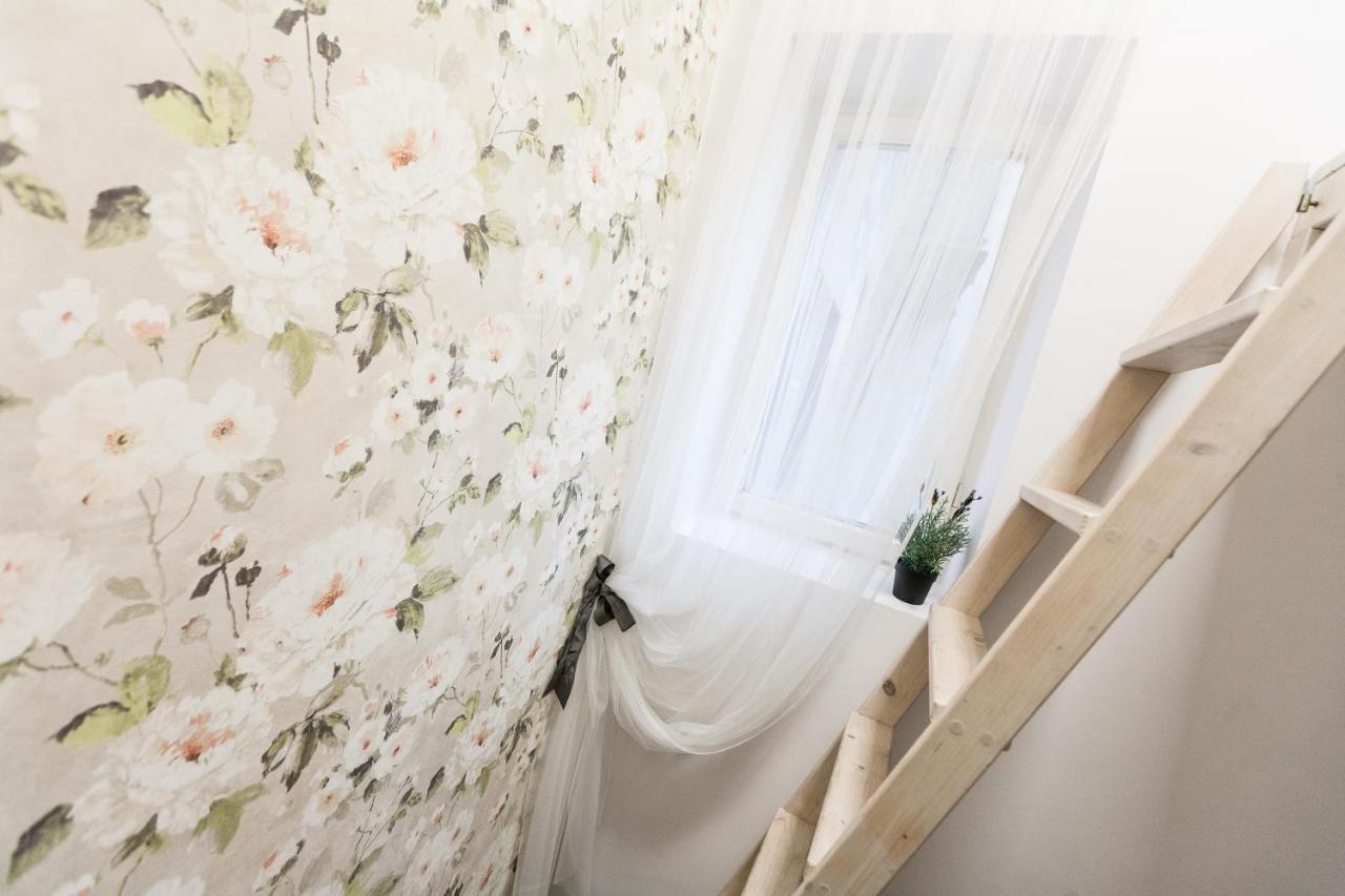Vintage Tomasza Apartment Cracovia Esterno foto